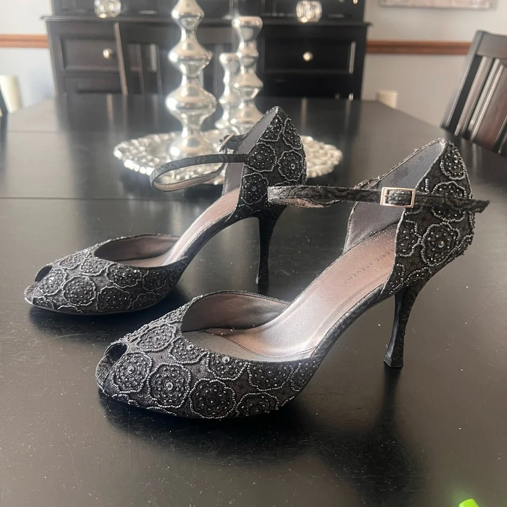 Valerie Stevens Sparkling Black Heels - Picture 4 of 7